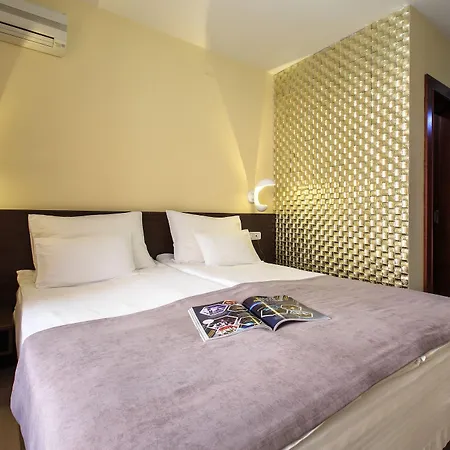 Hotel Premier Budva Exterior photo