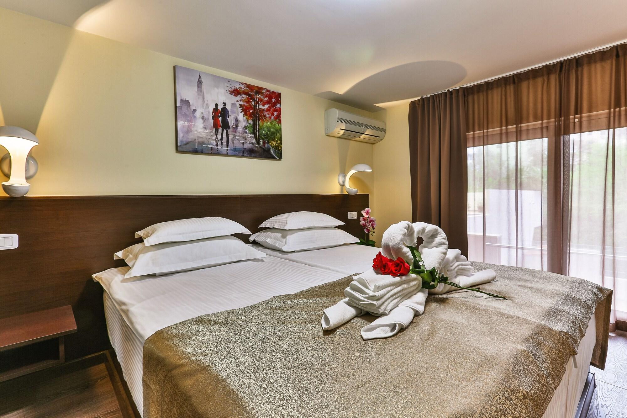 Premier Hotel